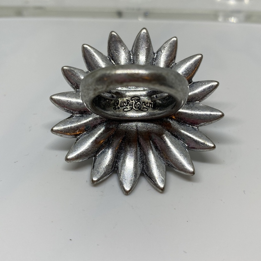 Four Fashion Jewelry Lucky Brand rings gently used - Picture 5 of 12